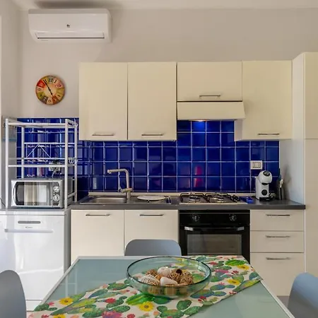 Apartment Seaview Giulia