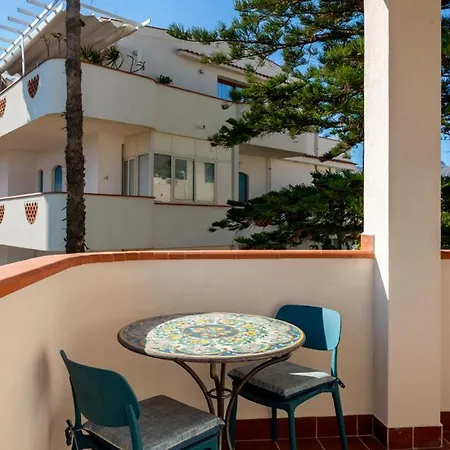 Seaview Giulia Apartment