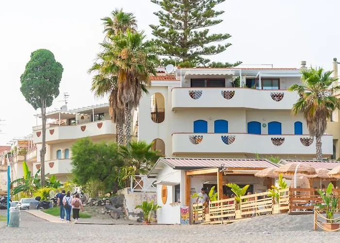 Seaview Giulia Apartament *