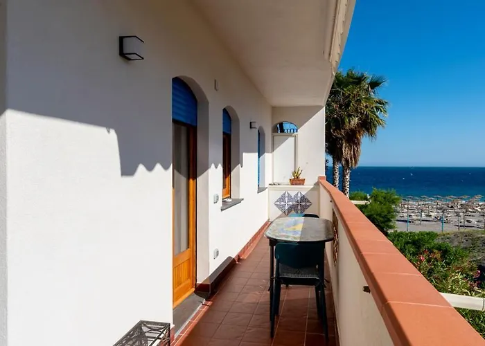 Apartament Seaview Giulia Giardini-Naxos
