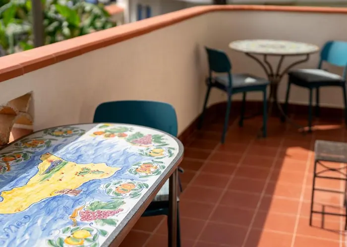 Seaview Giulia Apartament *