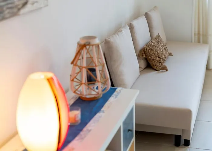 Seaview Giulia Apartament *